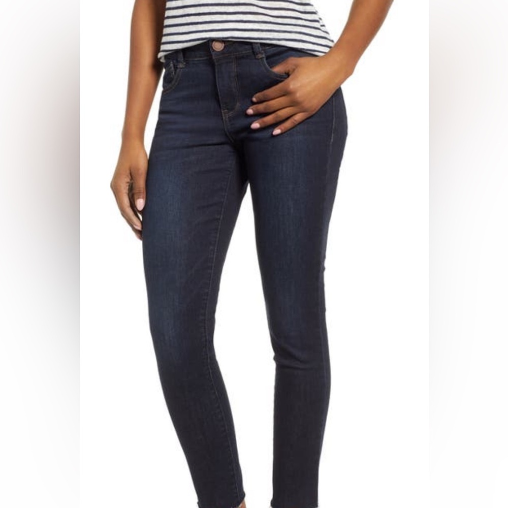 Wit & Wisdom Ab Solution Raw Hem Skinny jeans ankle length